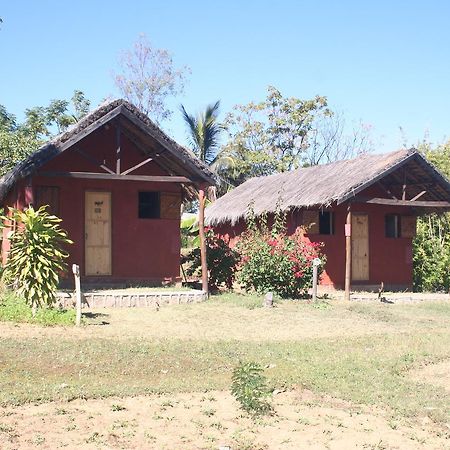 Itc Lodge Ranohira Extérieur photo