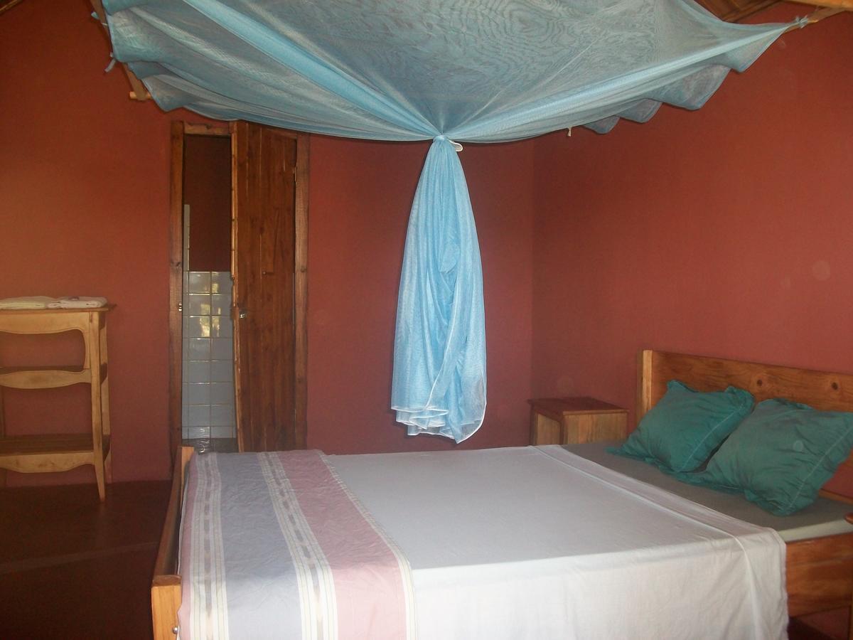 Itc Lodge Ranohira Extérieur photo