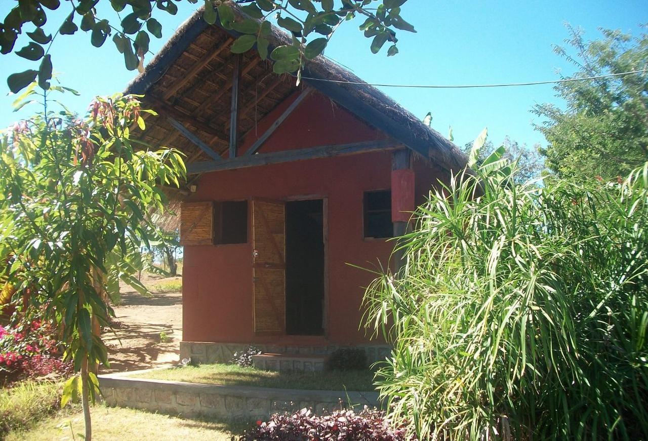 Itc Lodge Ranohira Extérieur photo